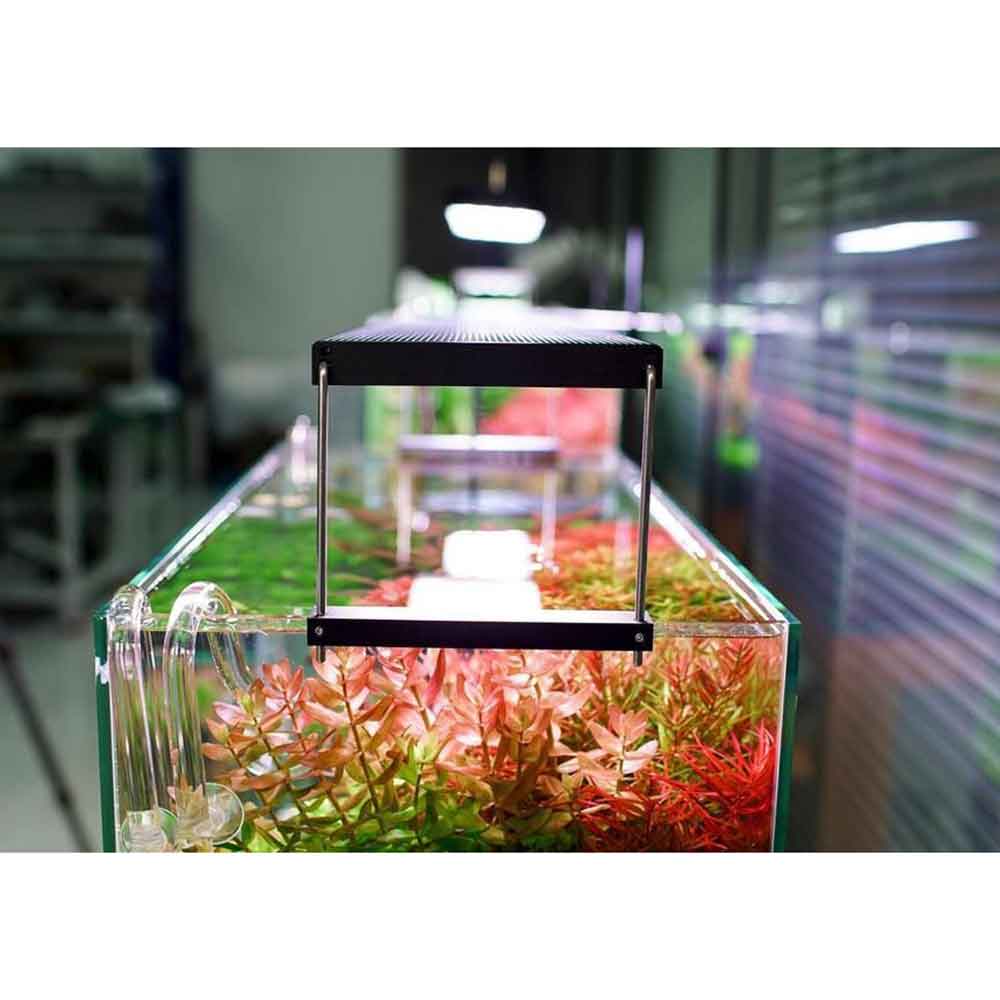 Chihiros WRGB 120 II Pro Plafoniera Led per Acqua dolce Nero 138W da 120 a 140cm