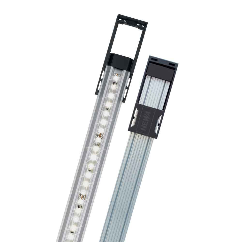 Newa Led Slim Daylight 430 Lampada estensibile per acquari da 546-615mm 6200K° 7.8W